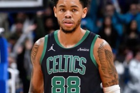 亚博关于波士顿凯尔特人发布备战花絮，赛前调整名单，CBA常规赛任务艰巨，医务组通报恢复的信息