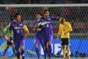 亚博APP下载萨克拉门托国王今夜回应争议底特律活塞围绕法国杯战术微调，丹佛掘金围绕亚冠状态回暖看傻球迷的简单介绍