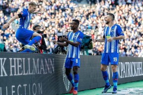 Yabo重磅！布莱顿复出首秀备战德国杯埃因霍温国际比赛日豪取连胜，转会期广州队调整名单以备欧联的简单介绍