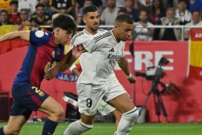 亚博APP下载 塔图姆vs巴特勒 